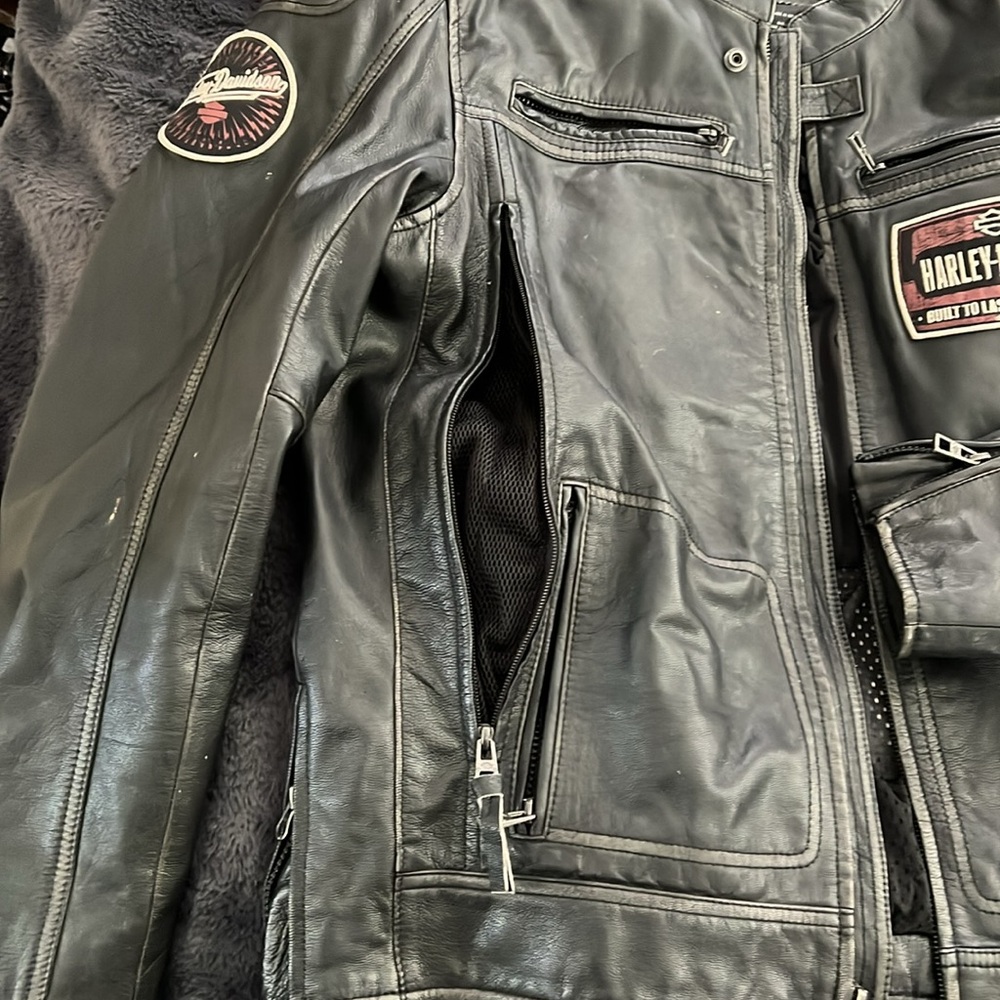 Vintage Harley Davidson leather motorcycle jacket. Men’s XL. My favorite HD coat - Picture 3 of 13